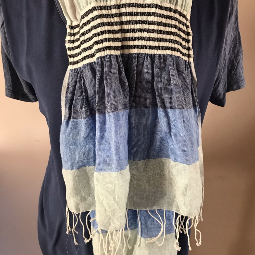 Fraas Scarf - Picture 2 of 6